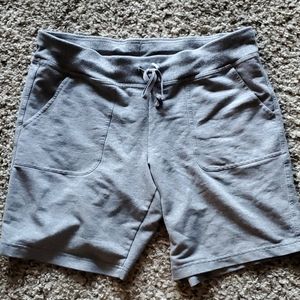 Athletic Works shorts with pockets